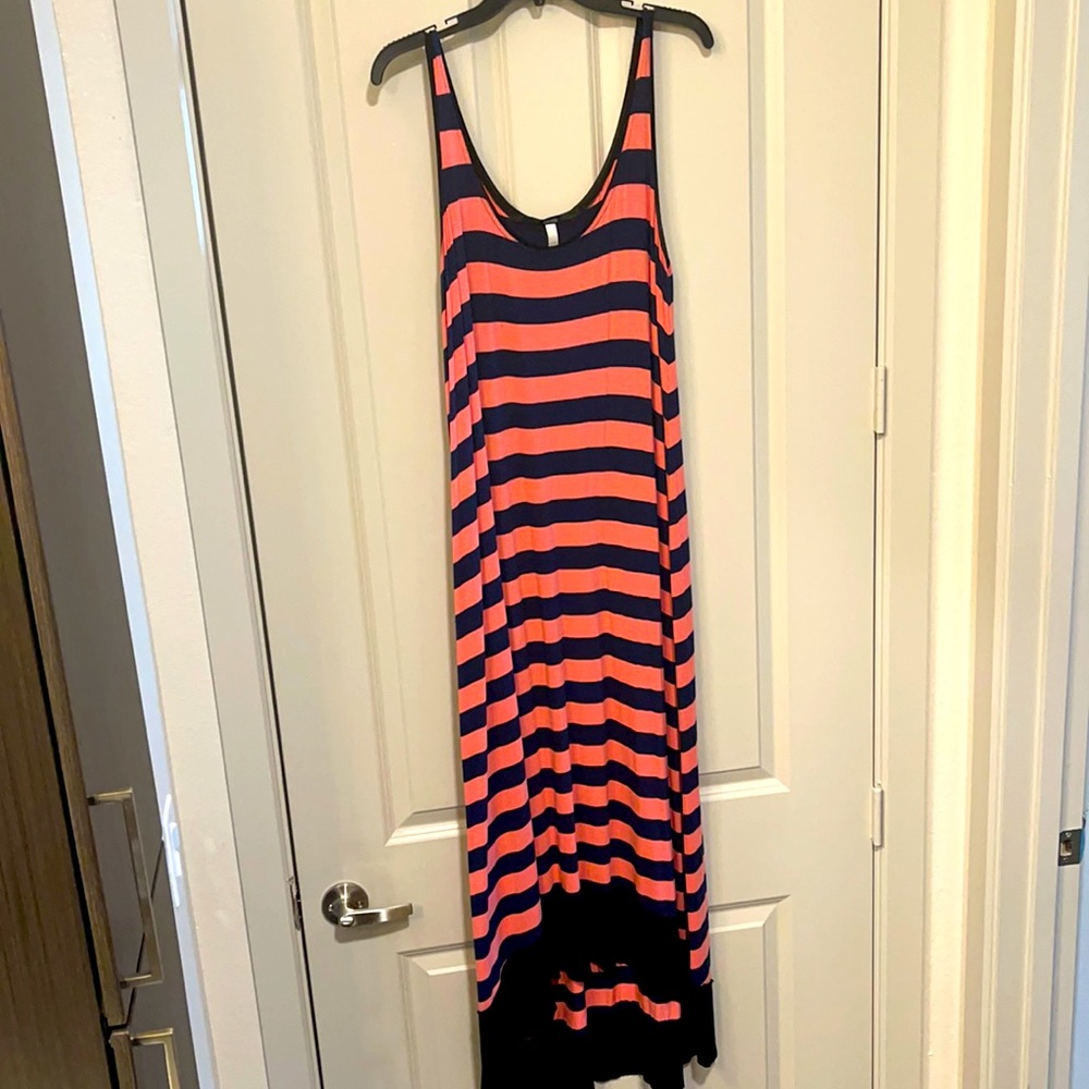 Women’s Maxi Dress